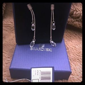 Swarovski Gillian earrings